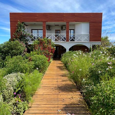 Teanehi Bed & Breakfast Ханга-Роа Экстерьер фото