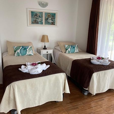 Teanehi Bed & Breakfast Ханга-Роа Экстерьер фото