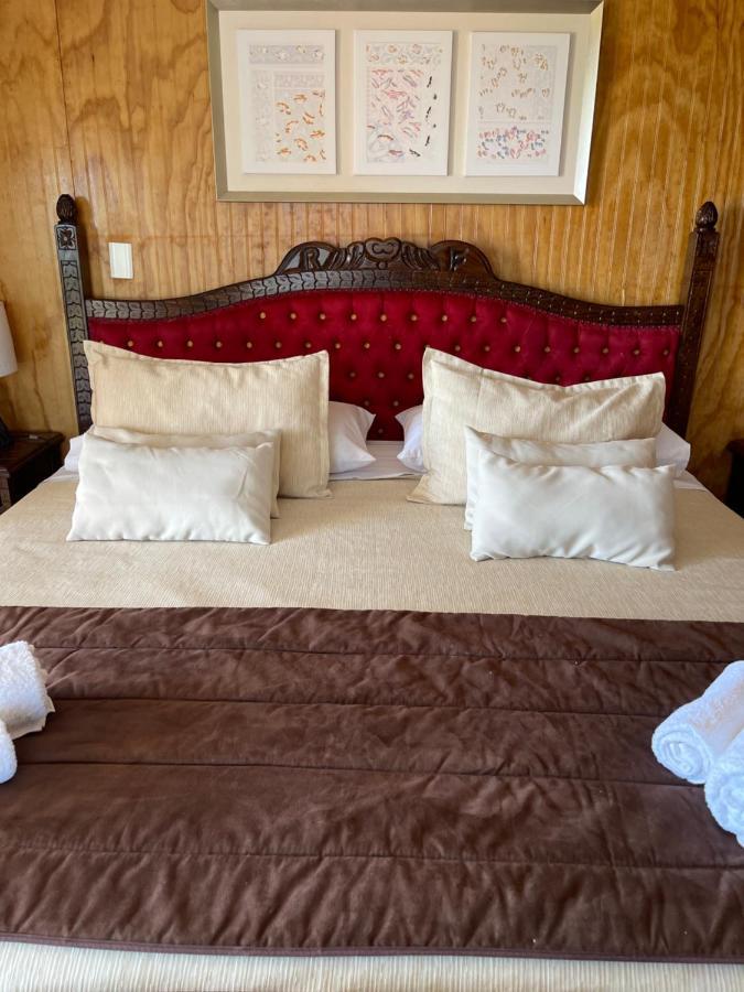 Teanehi Bed & Breakfast Ханга-Роа Экстерьер фото