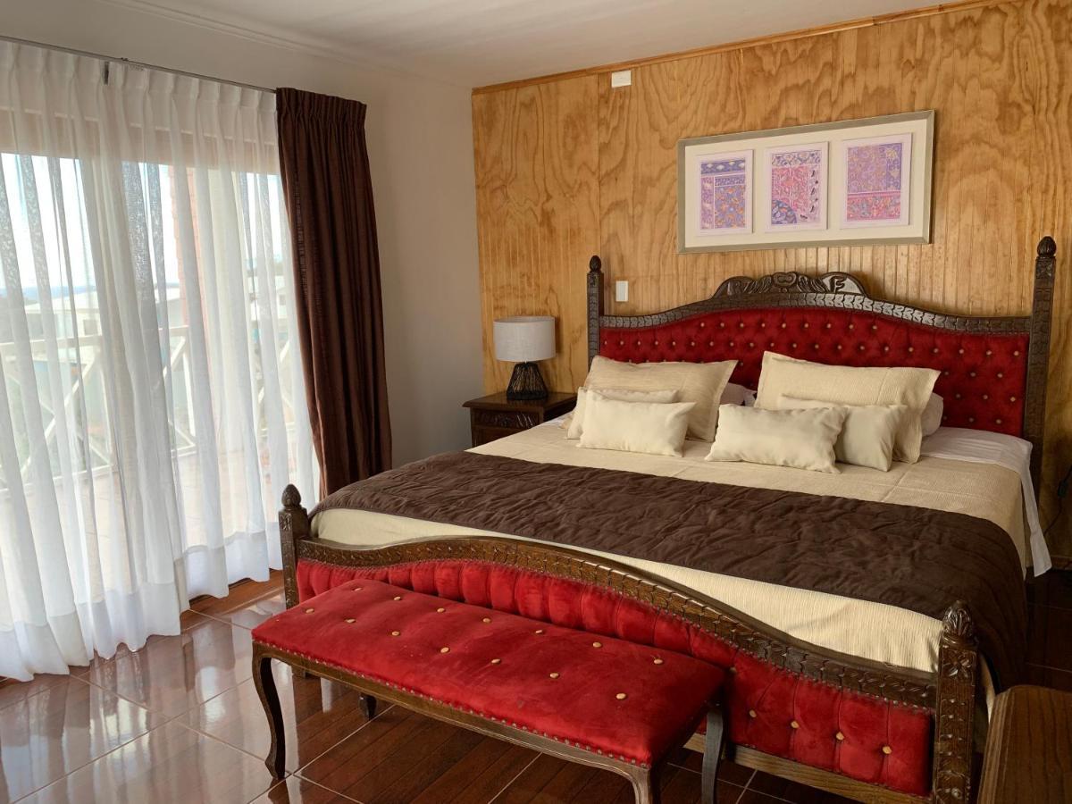 Teanehi Bed & Breakfast Ханга-Роа Экстерьер фото