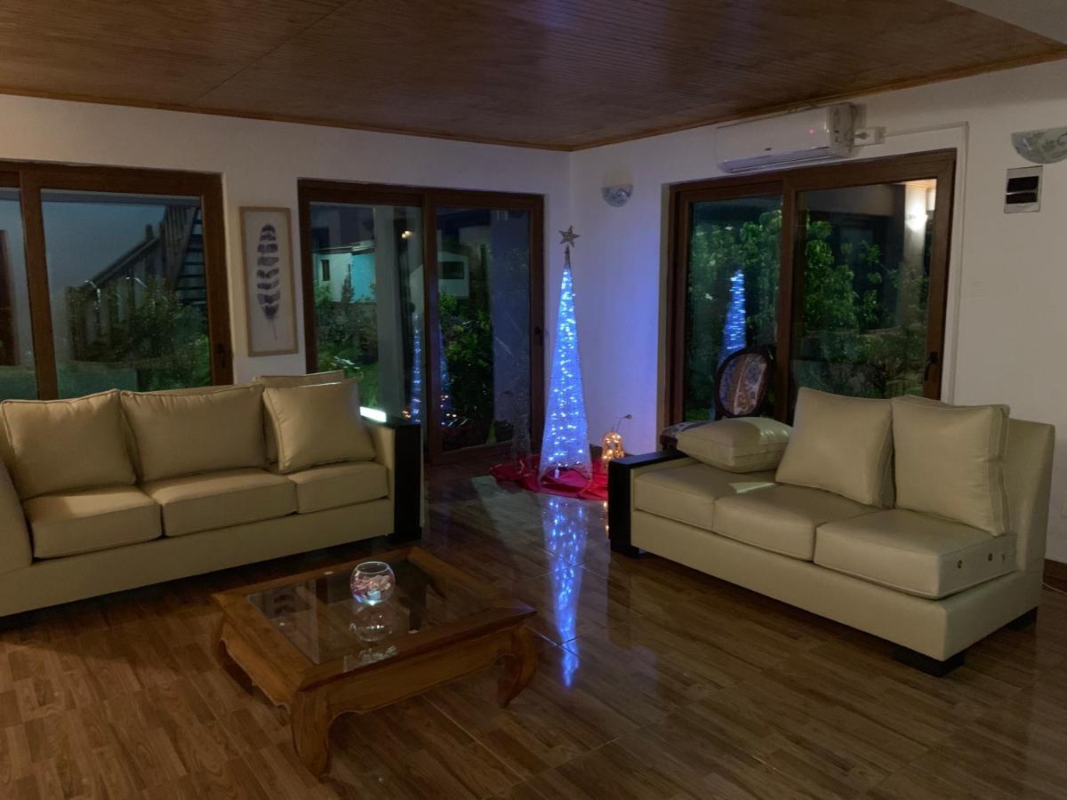 Teanehi Bed & Breakfast Ханга-Роа Экстерьер фото