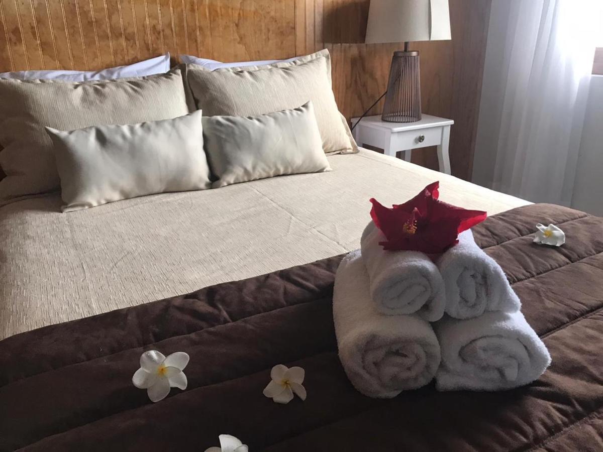 Teanehi Bed & Breakfast Ханга-Роа Экстерьер фото