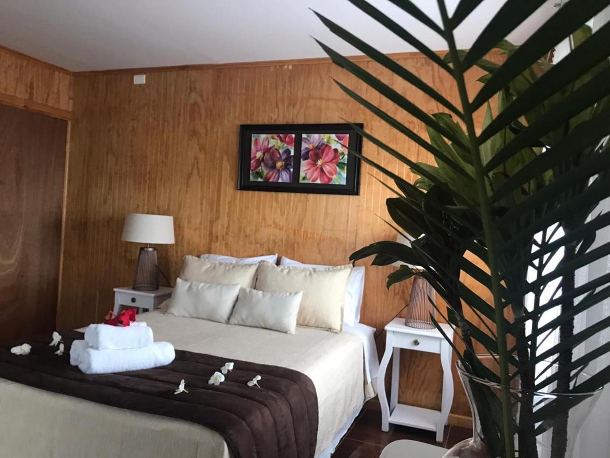Teanehi Bed & Breakfast Ханга-Роа Экстерьер фото