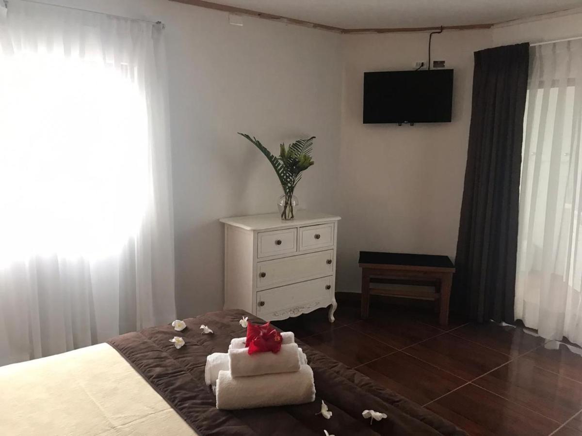 Teanehi Bed & Breakfast Ханга-Роа Экстерьер фото